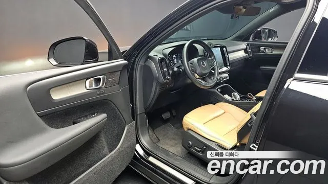 Volvo XC40 id 2762289 из Кореи 12