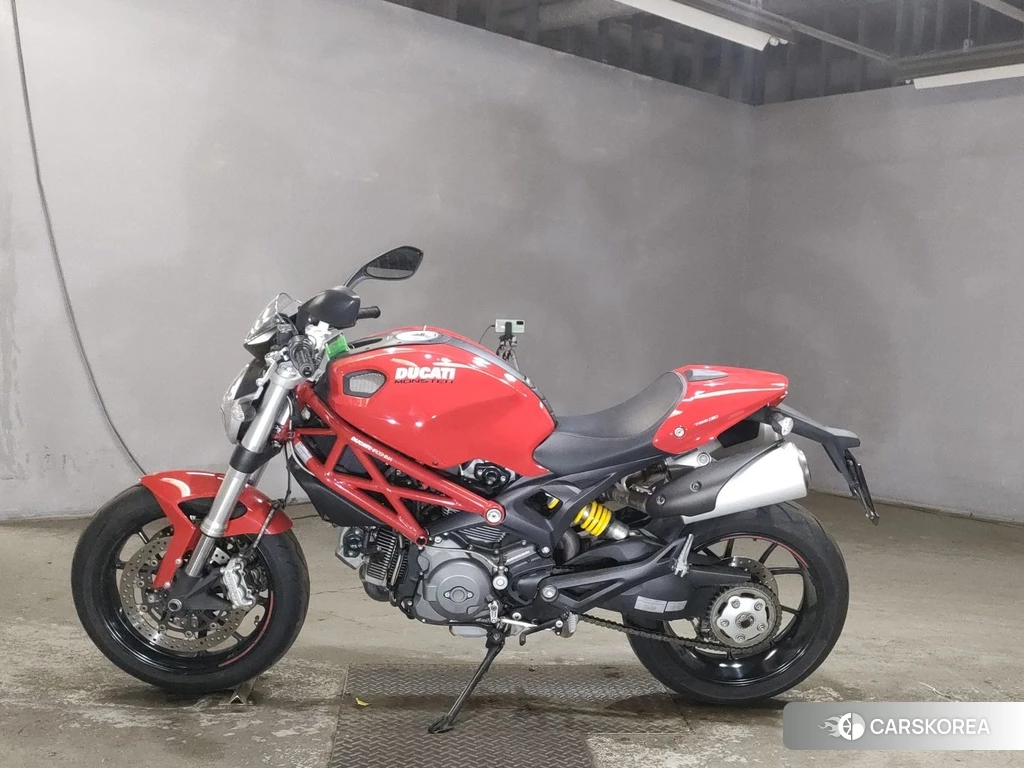Проданный Ducati MONSTER 796 2013 из Японии, фото 2