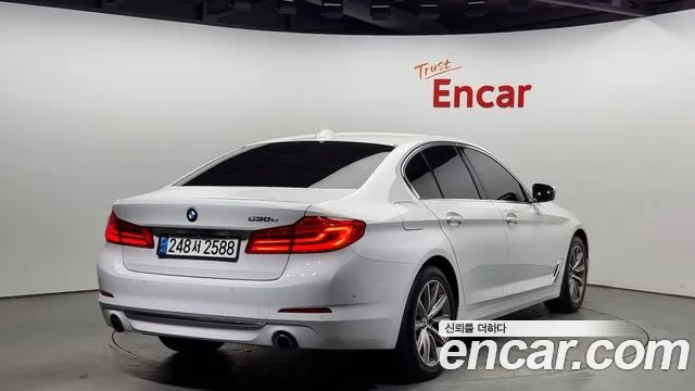 BMW 5 Series (G30) id 2275100 из Кореи 12