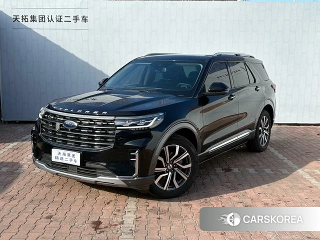 Ford Explorer 2023 Черный из Китая, фото 2
