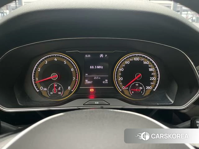 Volkswagen Passat id 4307593 из Китая 7