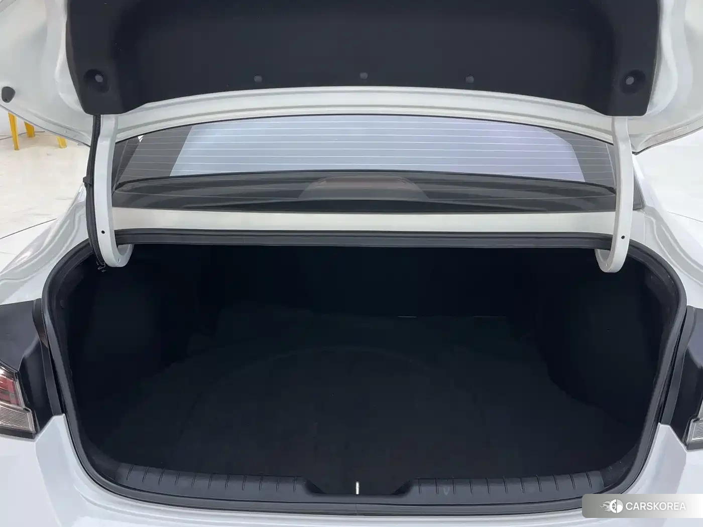 Hyundai Elantra id 4634757 из Китая 12