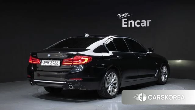 BMW 5 Series (G30) id 4595930 из Кореи 12