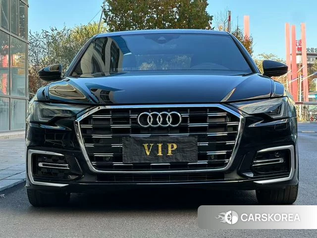 Audi A6L 2021 Черный из Китая, фото 2