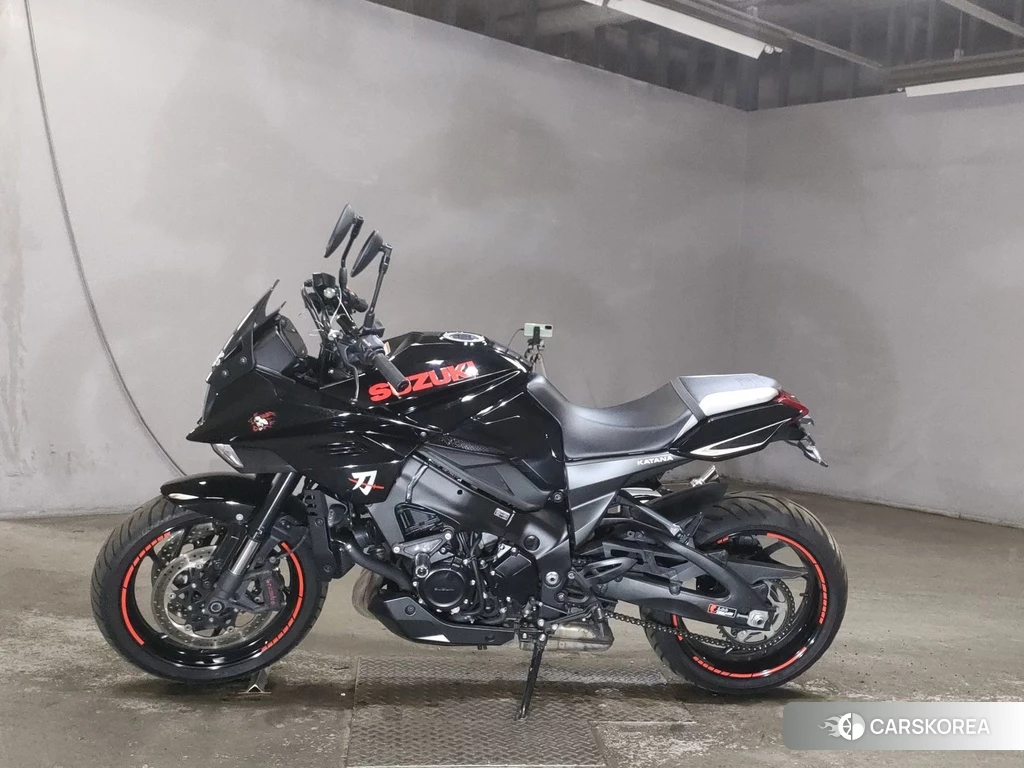Проданный Suzuki GSX-S1000S Katana 2019 из Японии, фото 2