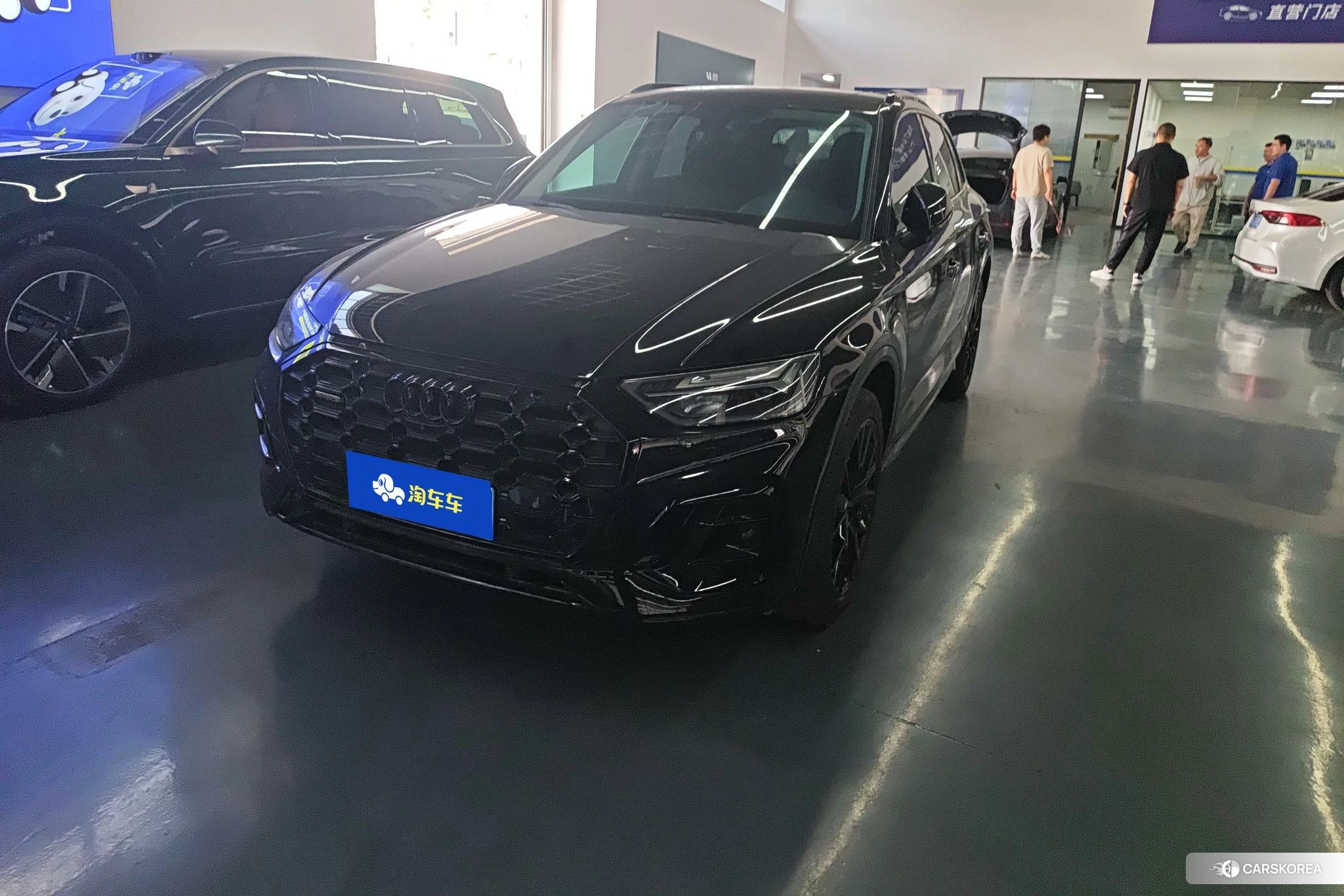 Audi Q5L id 4407640 из Китая 9