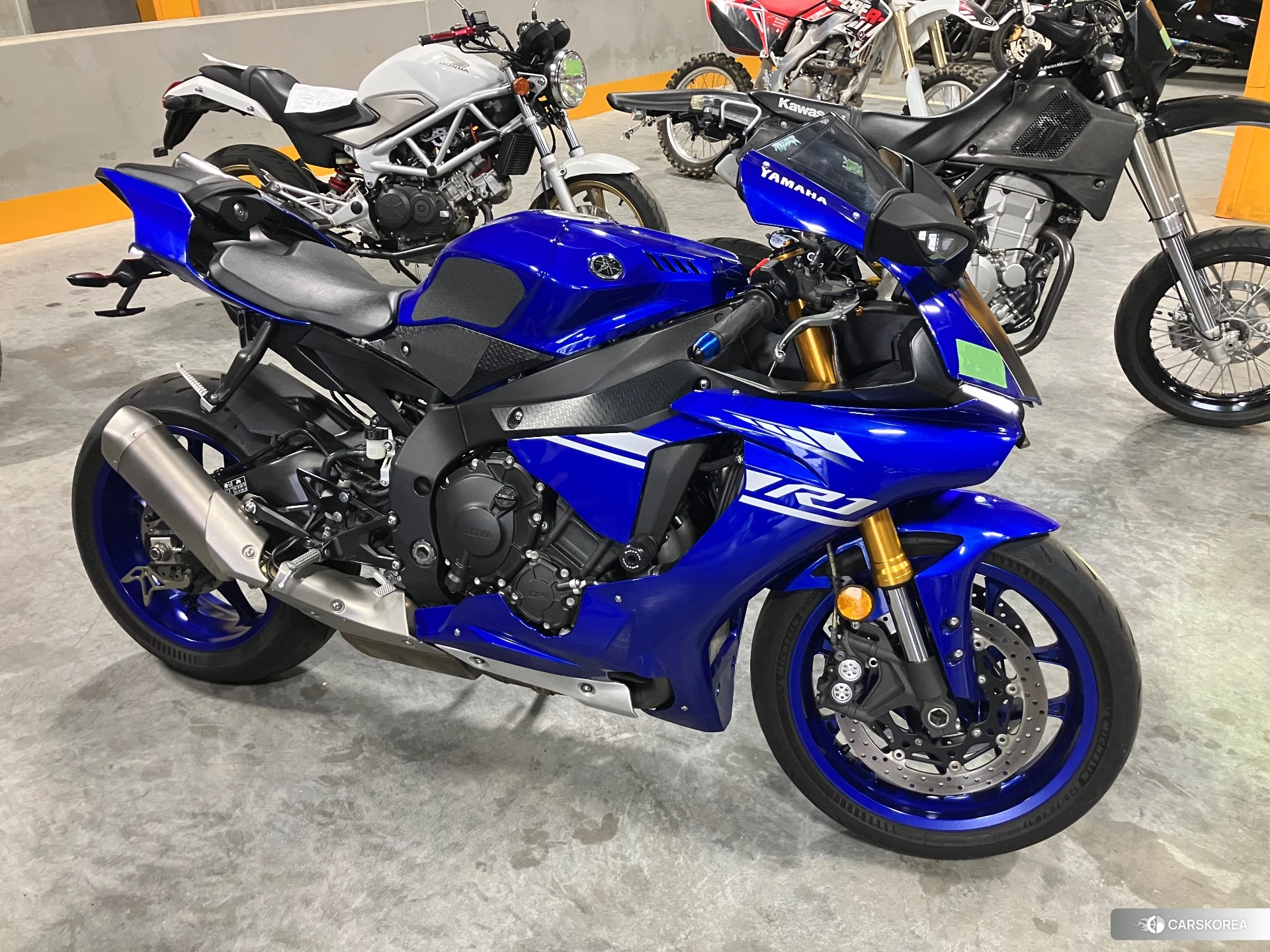 Yamaha YZF-R1 2018 из Японии, фото 2