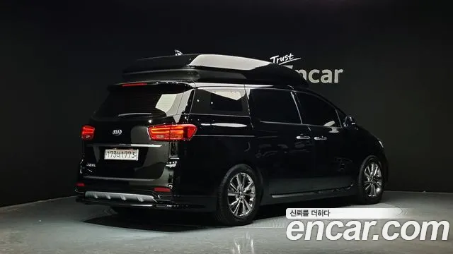 Kia The New Carnival id 2727004 из Кореи 12