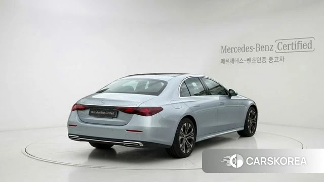 Mercedes-Benz E-Class W214 2025 Серебряный из Кореи, фото 5