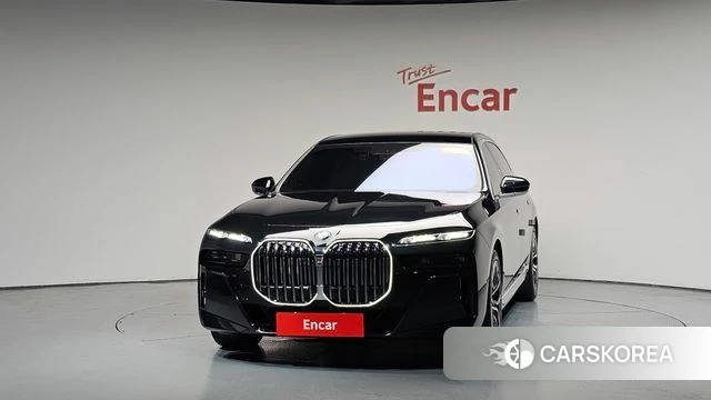 BMW 7 Series (G70) id 4634887 из Кореи 12