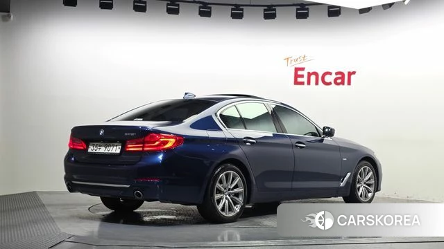 BMW 5 Series (G30) id 4615242 из Кореи 12