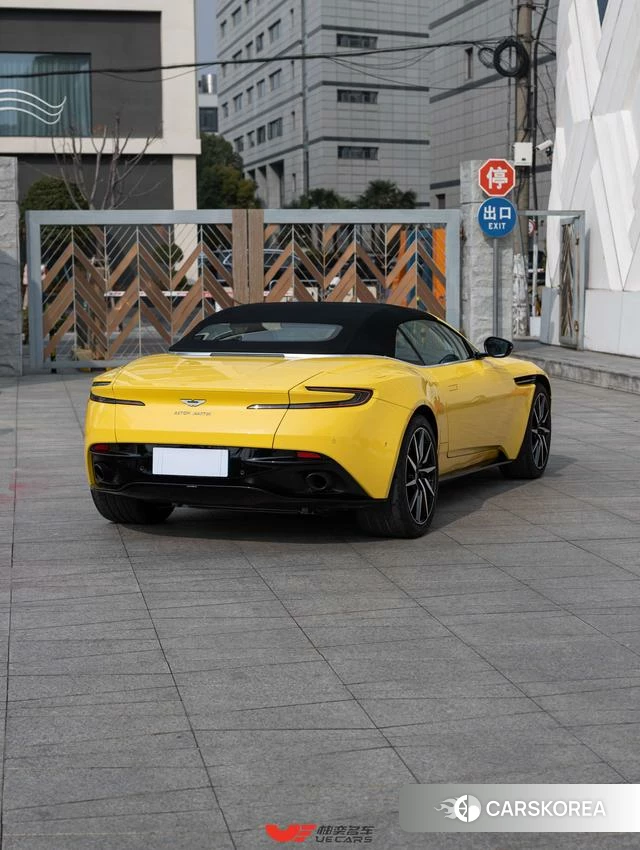 Aston Martin DB11 id 4239393 из Китая 12