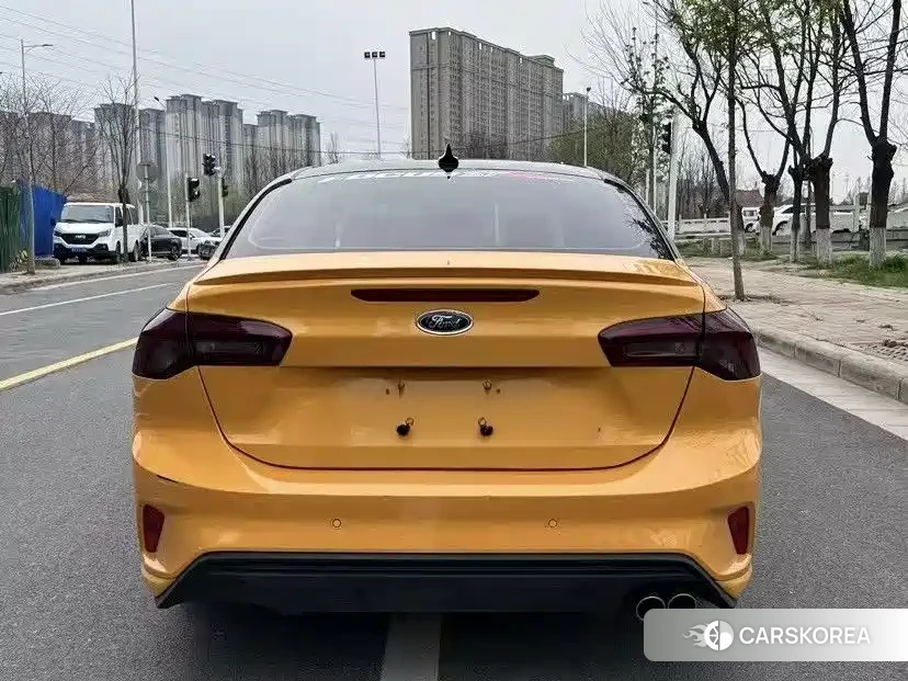 Ford Fox 2023 Yellow/orange из Китая, фото 2
