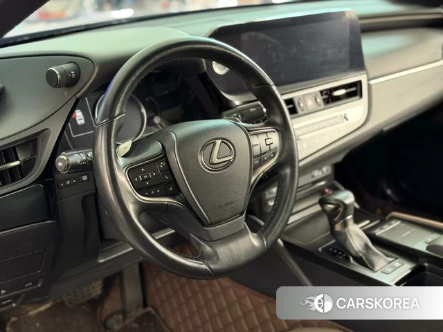 Lexus ES id 4262174 из Китая 12