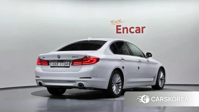 BMW 5 Series (G30) id 4615253 из Кореи 12