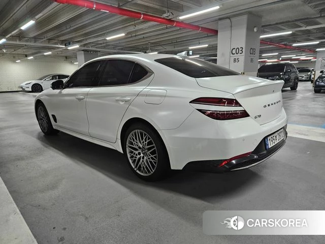 Genesis The New G70 id 3859027 из Кореи 12