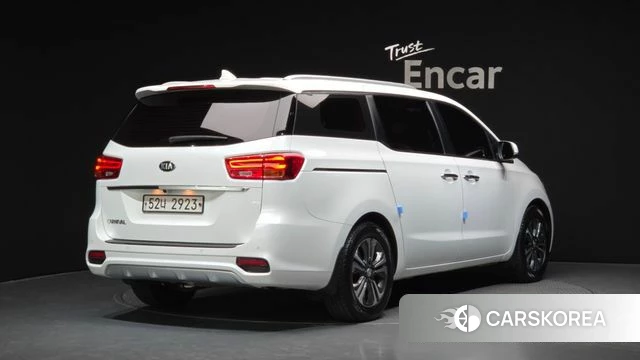 Kia The New Carnival id 4698828 из Кореи 12