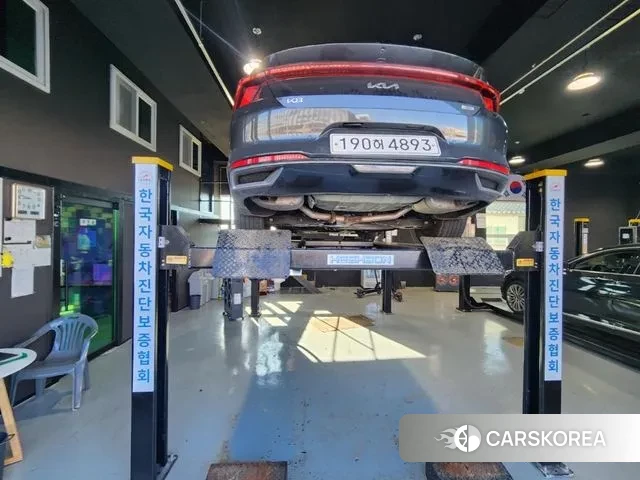 Kia K8 Hybrid 2021 Серый из Кореи, фото 2