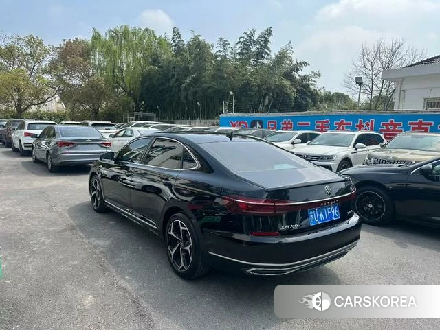 Volkswagen Passat 2023 Черный из Китая, фото 2