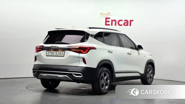 Kia Seltos id 4395702 из Кореи 12