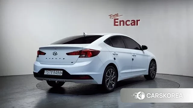 Hyundai The New Avante AD id 3661475 из Кореи 12