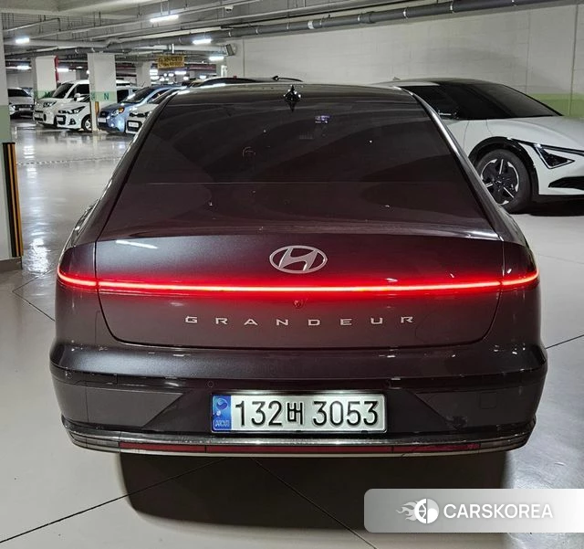Hyundai Grandeur (GN7) 2023 Серый из Кореи, фото 2