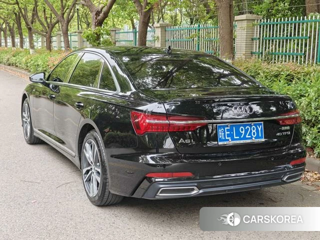 Audi A6L 2021 Черный из Китая, фото 3