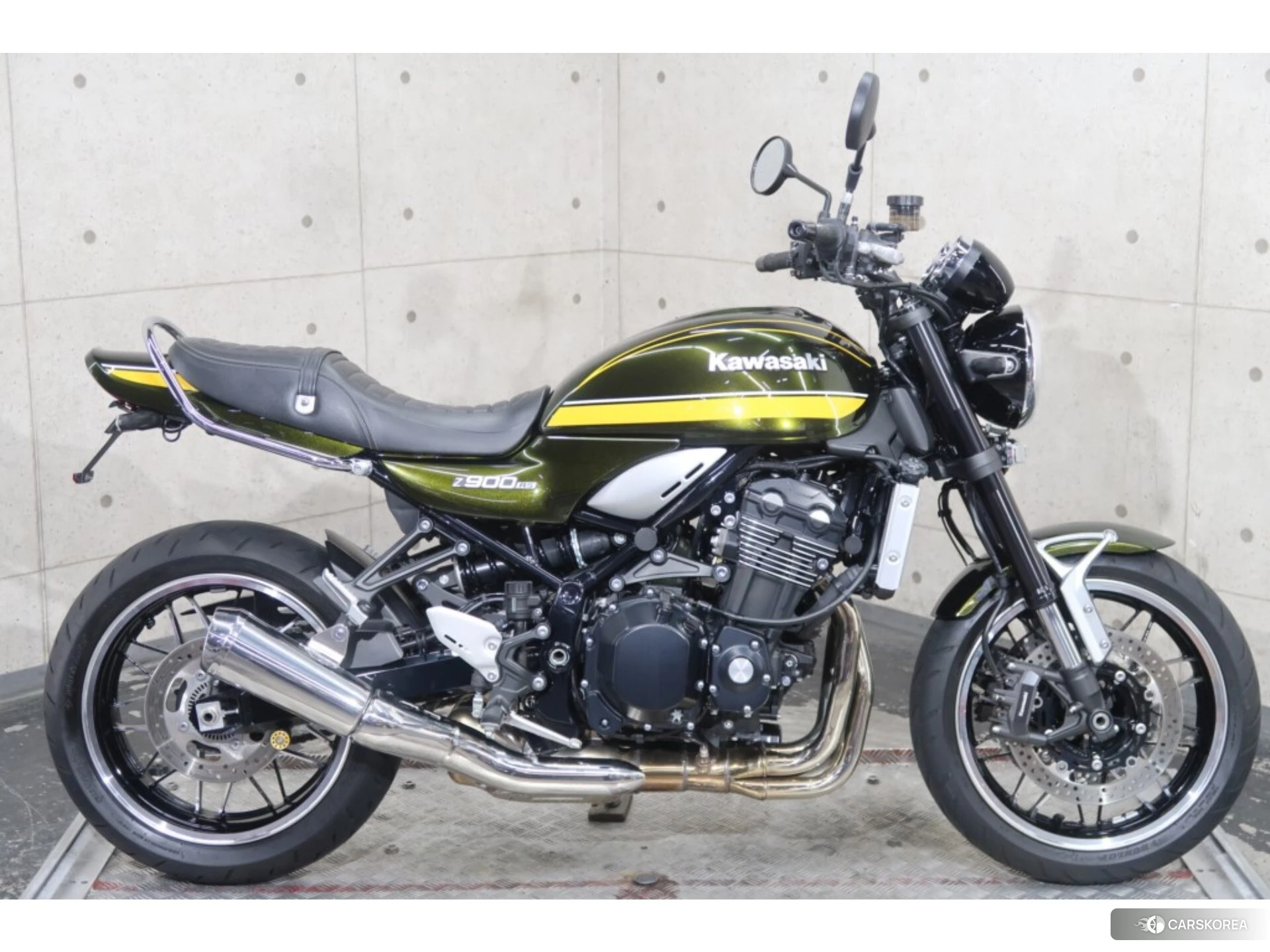 Kawasaki Z900RS id 3950307 из Японии 12