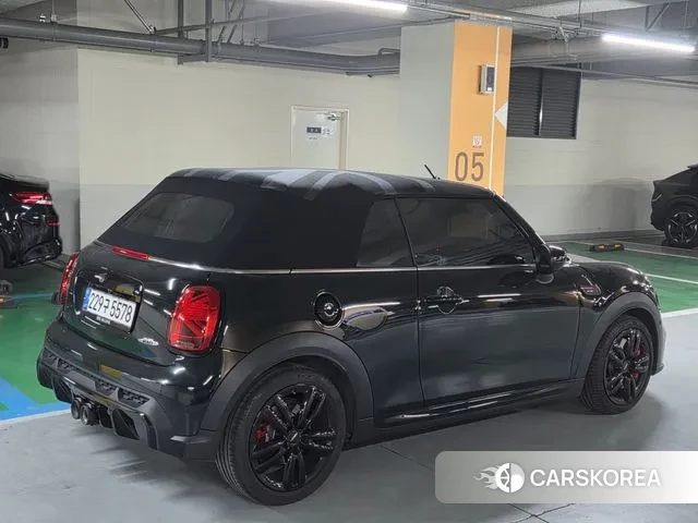 Mini Cooper S Convertible 2022 Темно-зеленый из Кореи, фото 2