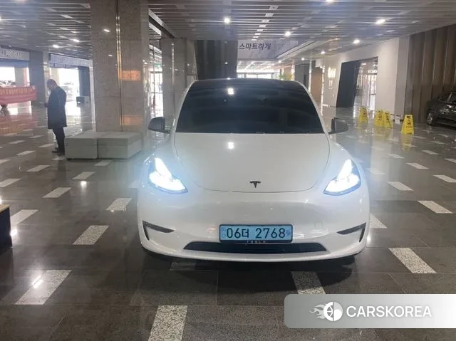 Tesla Model Y 2024 Белый из Кореи, фото 3
