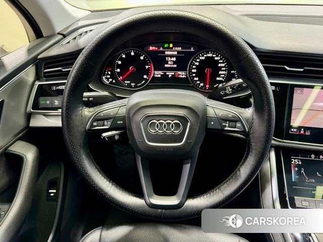 Audi Q7 id 3889881 из Китая 12