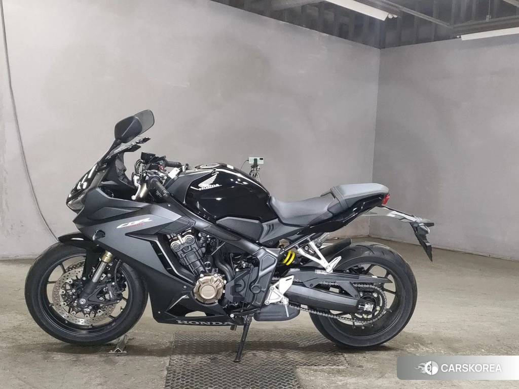 Проданный Honda CBR650R 2021 из Японии, фото 2