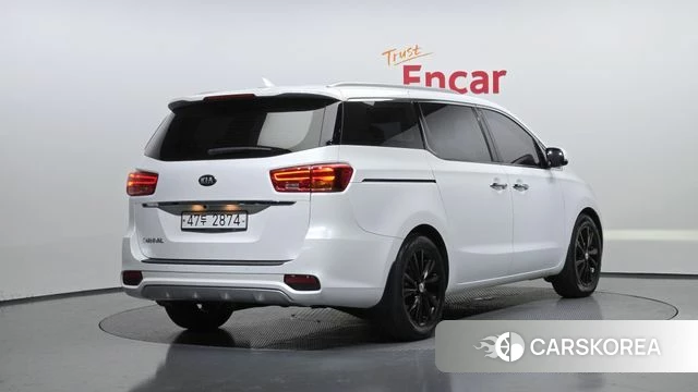 Kia The New Carnival id 3942713 из Кореи 12