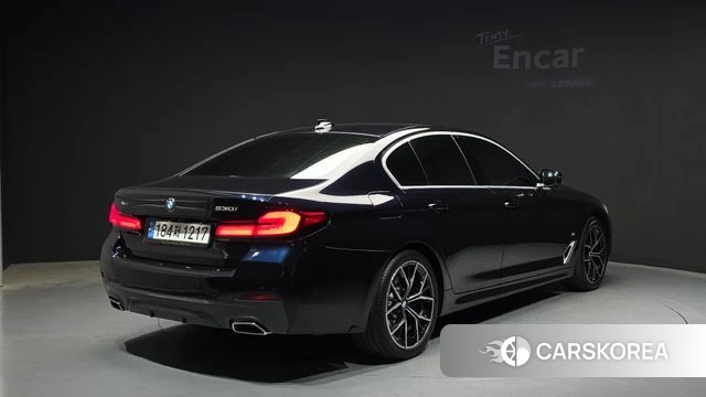 BMW 5 Series (G30) id 4323377 из Кореи 12