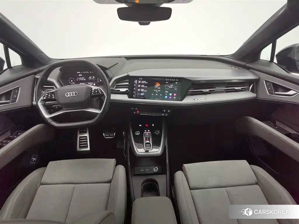 Audi Q5 e-tron id 4547556 из Китая 12