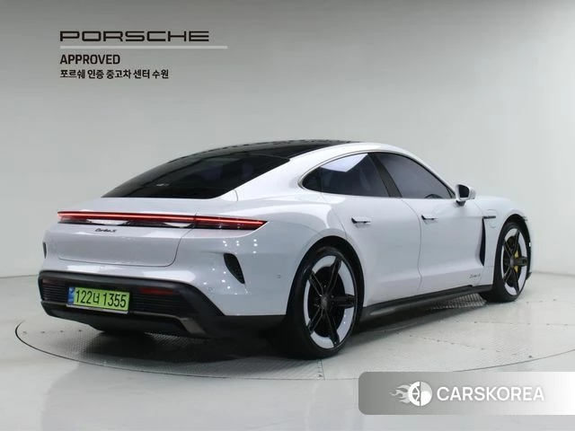 Porsche Taycan id 4349097 из Кореи 12