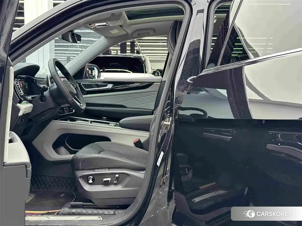 Volkswagen Tourang id 4576776 из Китая 10