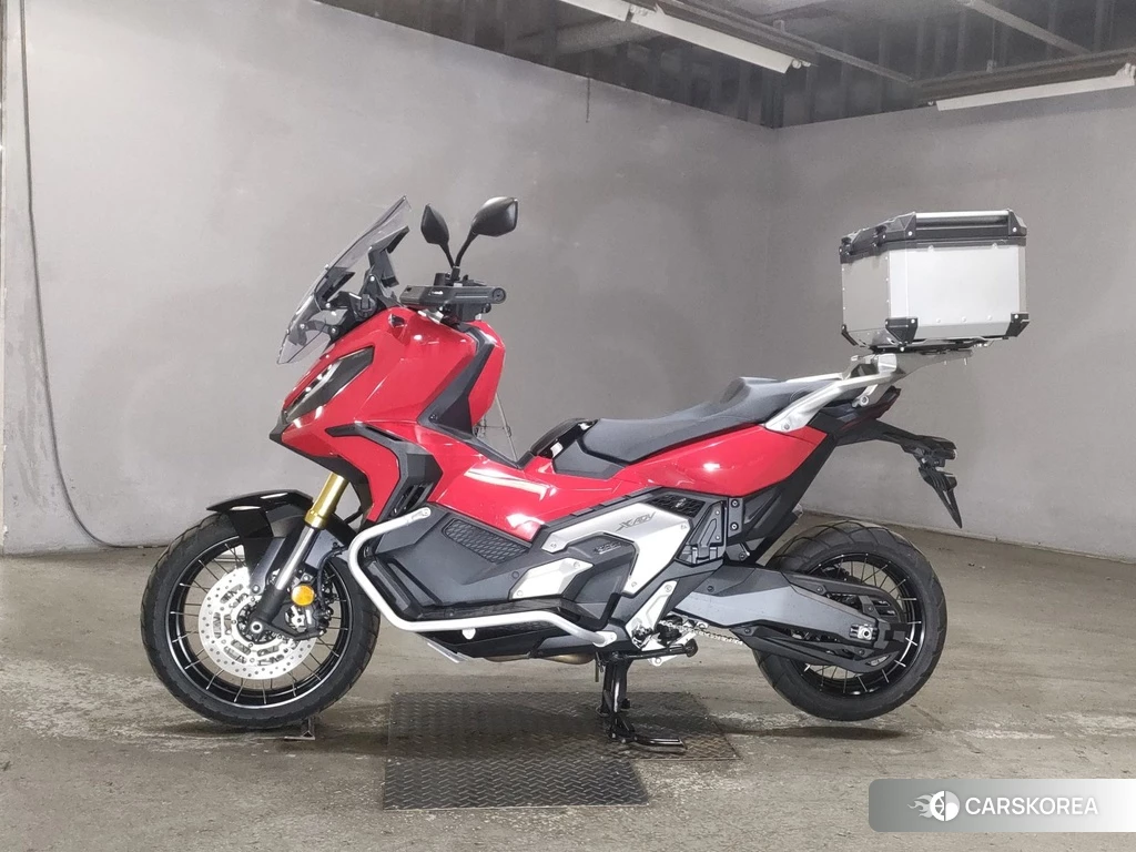 Проданный Honda X-ADV 750 2022 из Японии