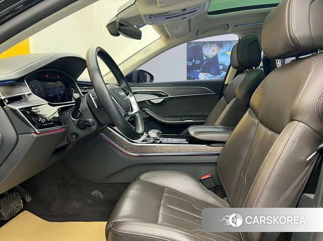 Audi A8 id 4259179 из Китая 12