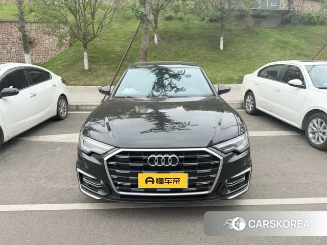 Audi A6L 2023 Черный из Китая, фото 2