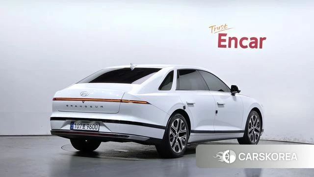 Hyundai Grandeur Hybrid (GN7) id 4928908 из Кореи 12
