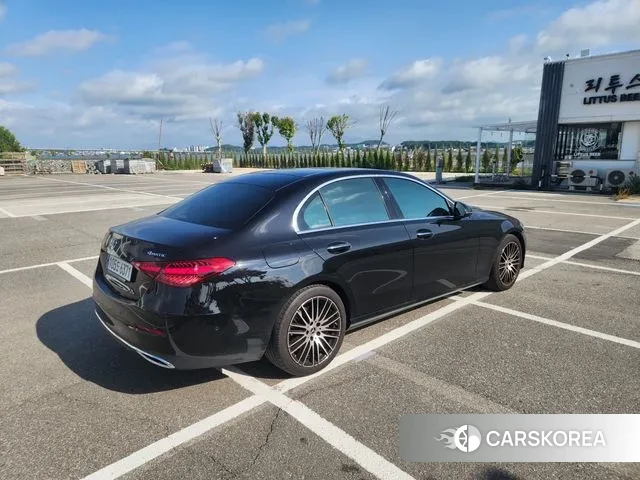 Mercedes-Benz C-Class W206 2024 Черный из Кореи, фото 2