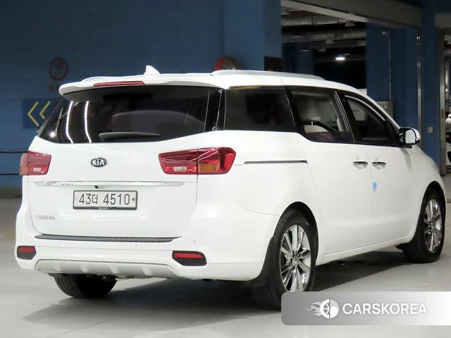 Kia The New Carnival id 4765230 из Кореи 12