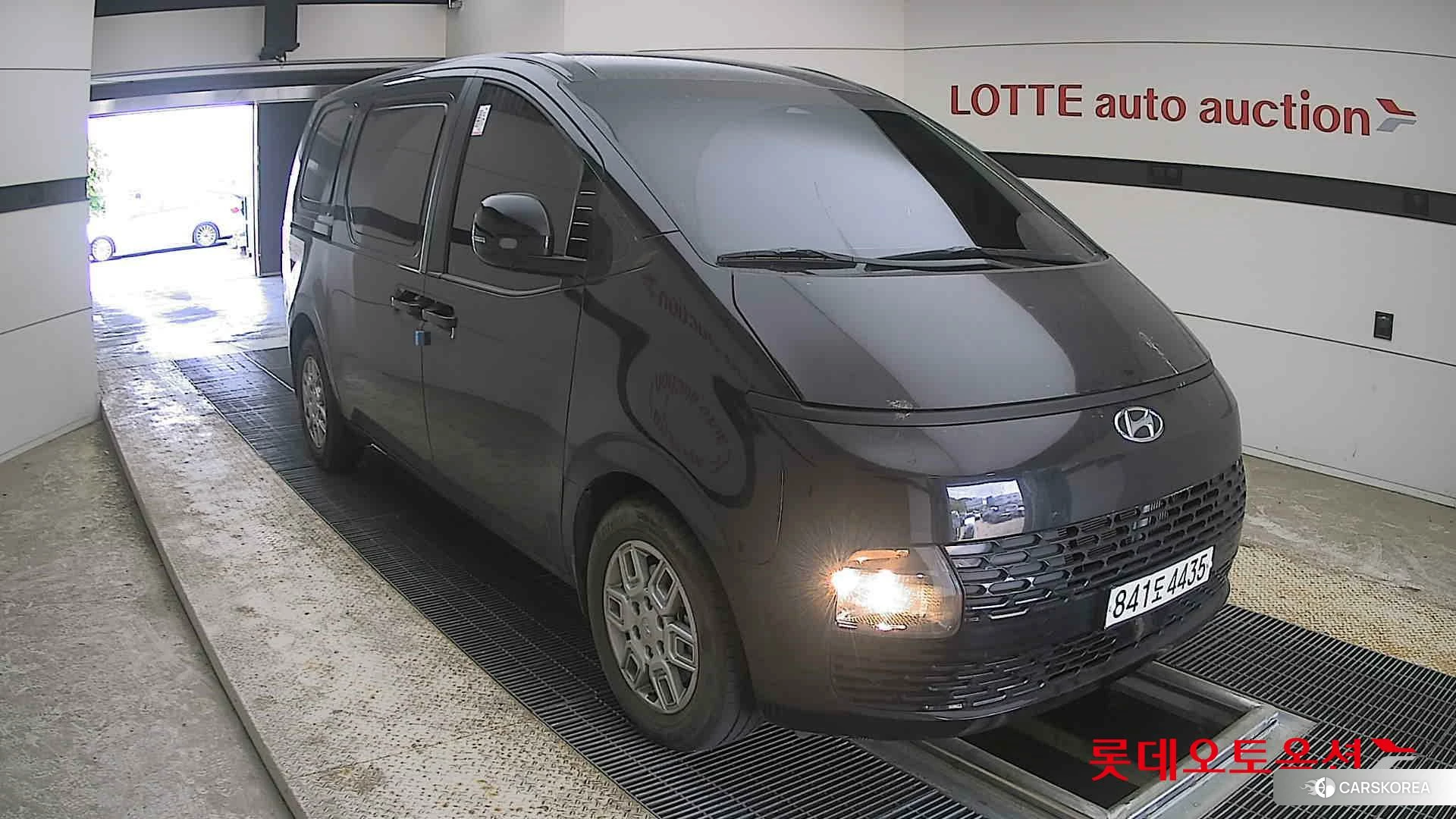 Hyundai Staria id 4289491 из Кореи 12