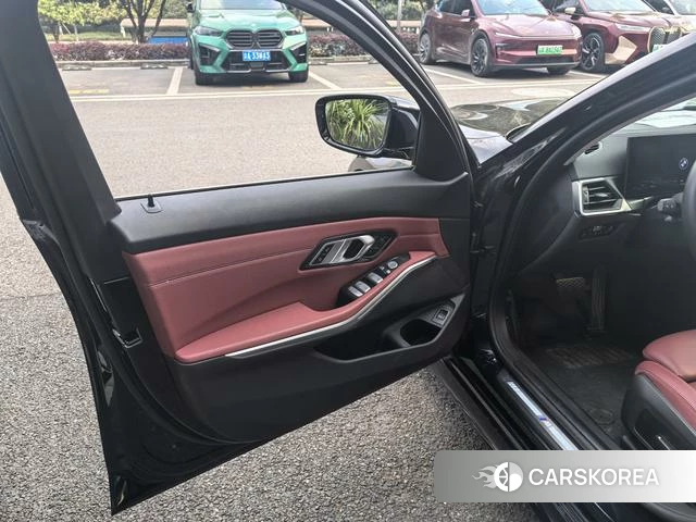 BMW 3 series id 4235712 из Китая 11
