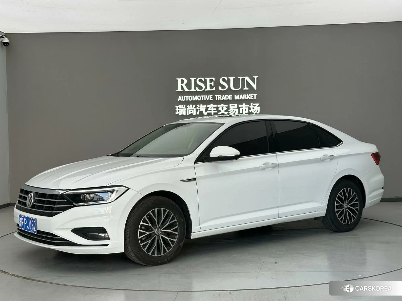 Volkswagen Sagitar 2020 Белый из Китая, фото 2