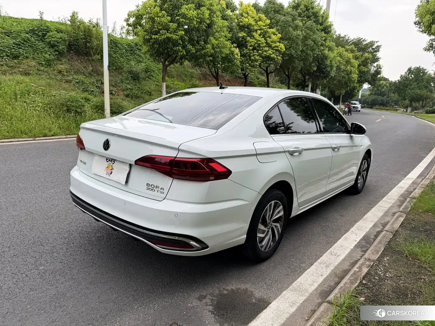 Volkswagen Bora 2023 Белый из Китая, фото 4