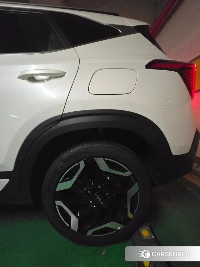 Kia The New Seltos 2024 Белый из Кореи, фото 2