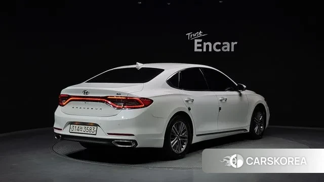 Hyundai Grandeur IG id 3552468 из Кореи 12