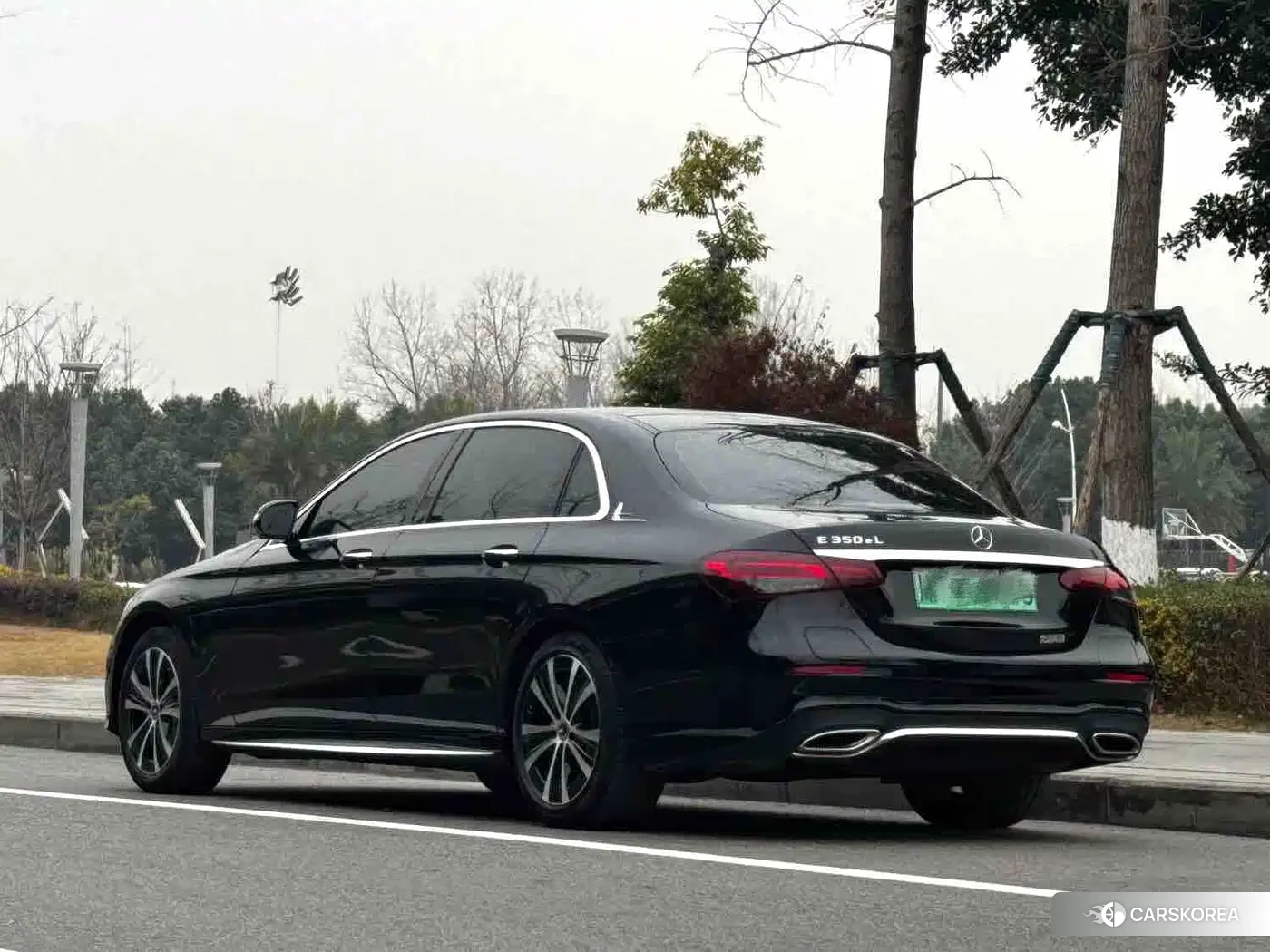 Mercedes-Benz E-Class 2023 Черный из Китая, фото 2
